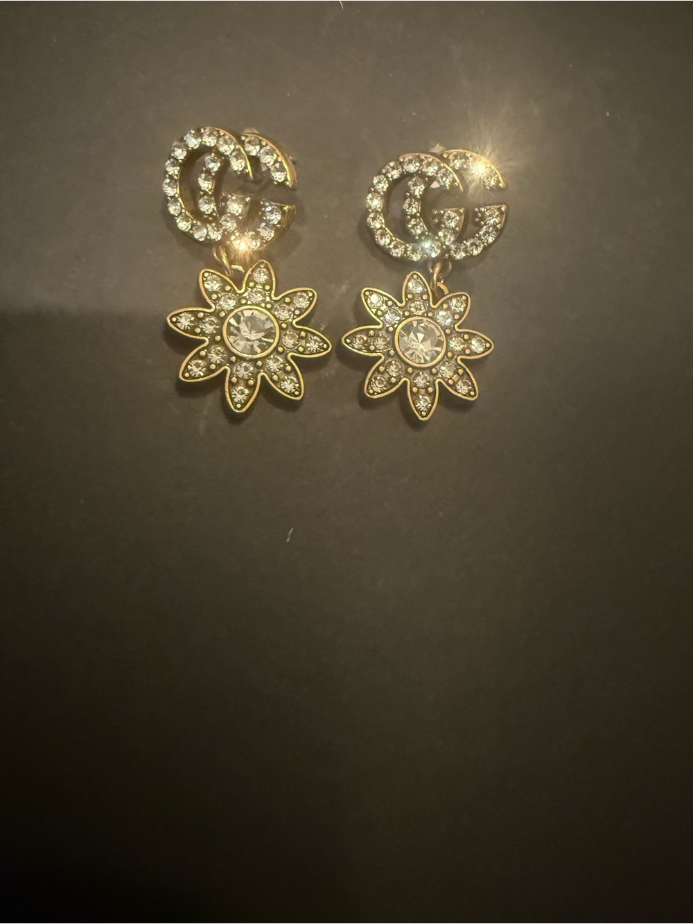 Brand new Gucci earrings with box - Picture 2 of 9